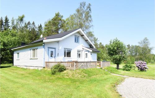 3 Bedroom Amazing Home In Vnersborg